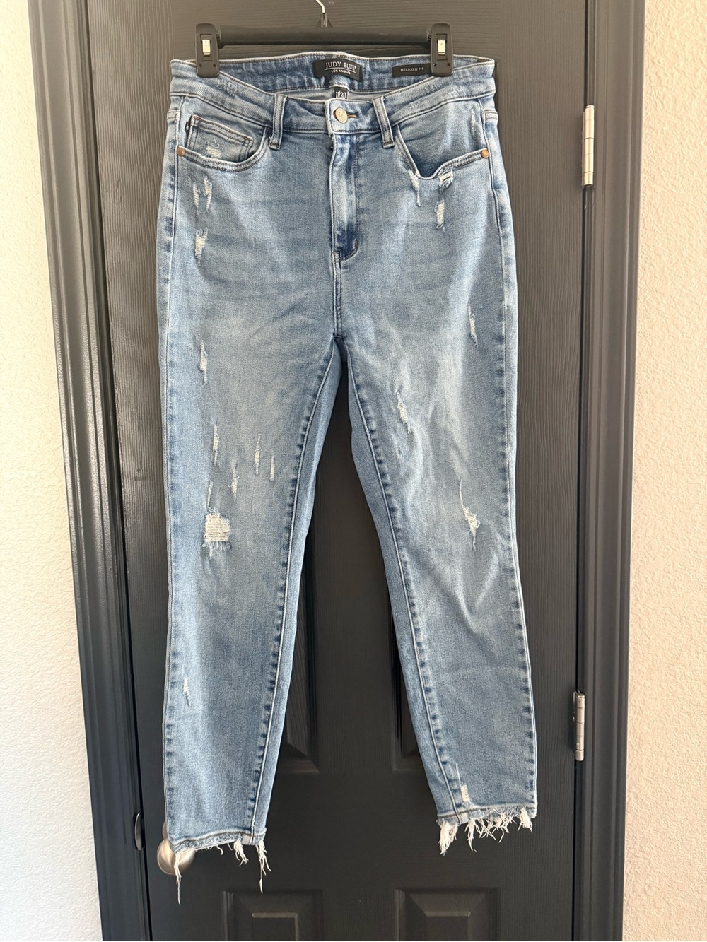 Judy Blue Light Blue Distressed Straight Leg Jeans